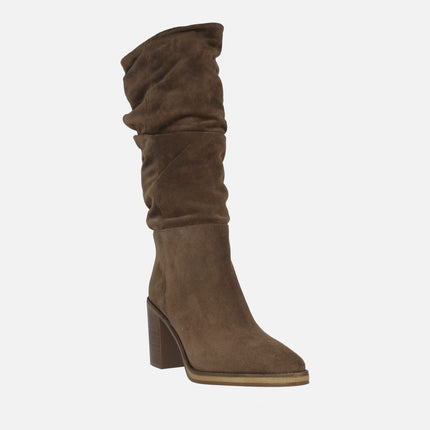 Botas altas con caña arrugada en piel serraje Alpe Camden