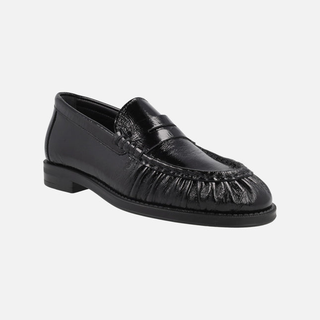 Mocasines fruncidos con antifaz Alpe Oxford en vernice negro