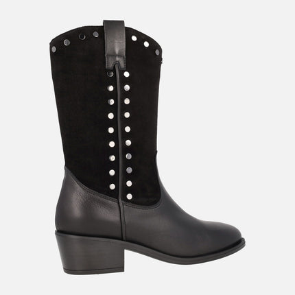 Botas Alpe Queens en combinado de piel y serraje negro con tachas