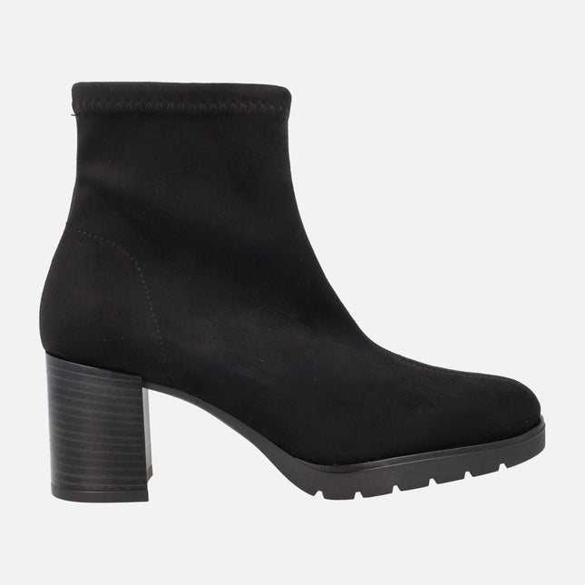 Botines negros de tacón en tejido elástico efecto ante