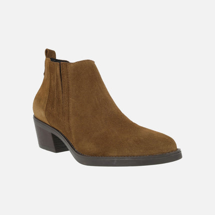 Botines de piel estilo cowboy con elásticos laterales