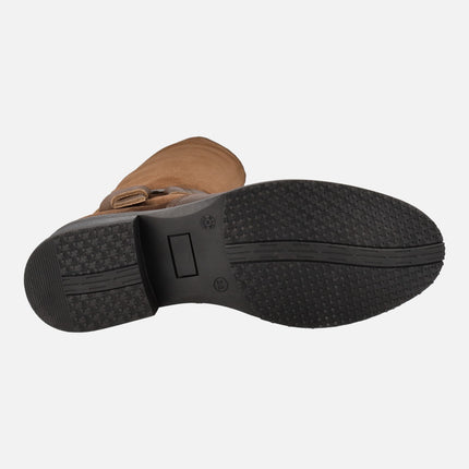 High boots in leather and suede combined with metallic ornament