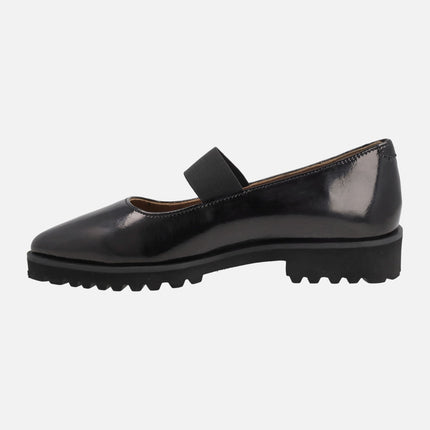 Bailarinas negras de charol con piso track Dobsina