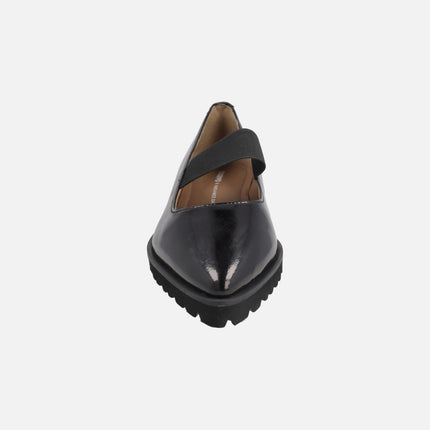 Bailarinas negras de charol con piso track Dobsina