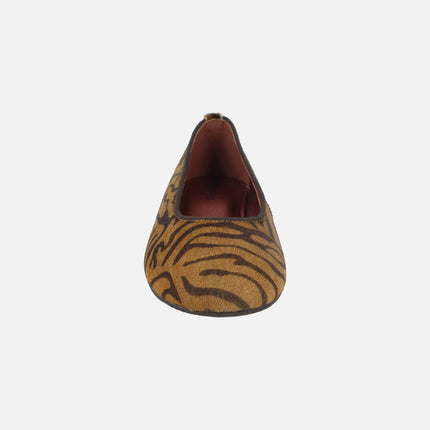 Bailarinas planas Chokio en pelo animal print