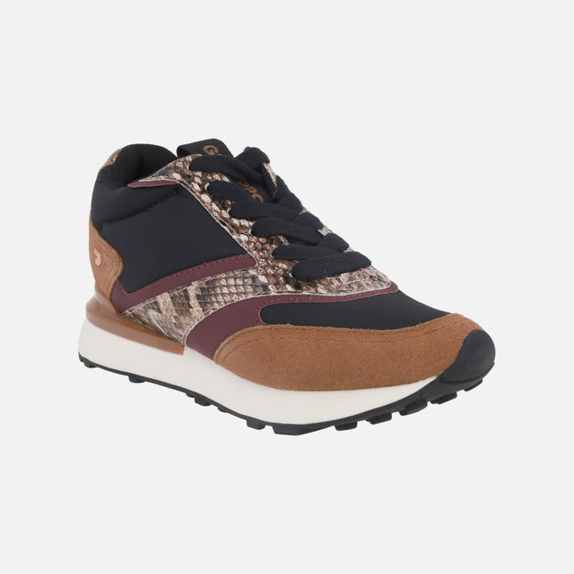 Zapatillas deportivas con cuña interior Hemlock