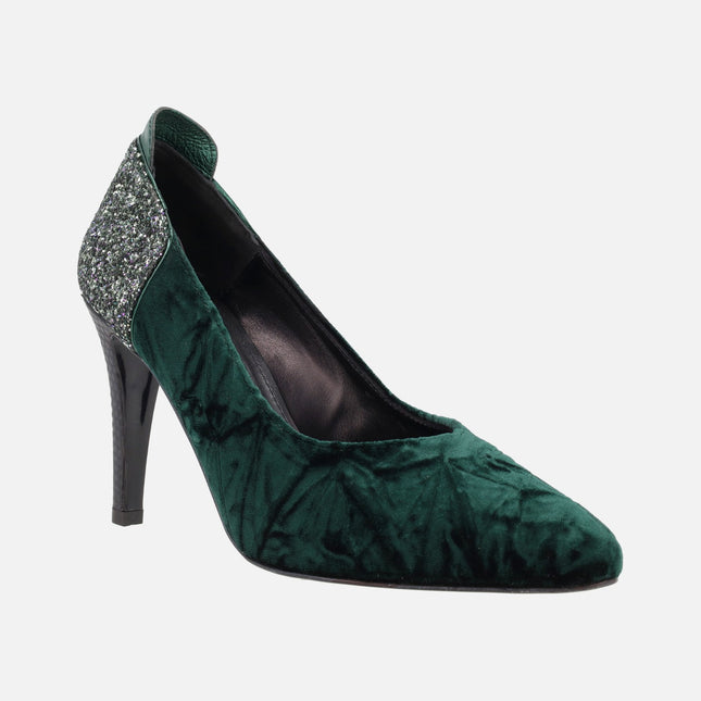 High heeled rooms in green velvet with glitter heel