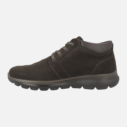Botines de cordones para hombre en serraje marrón con membrana Gore tex