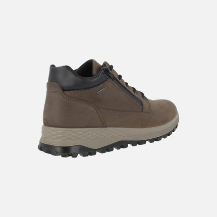 Botas marrones Gore tex con cordones y cremallera
