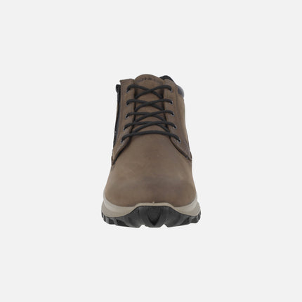 Botas marrones Gore tex con cordones y cremallera
