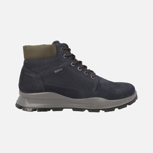 Botas de cordones en nobuck azul marino con membrana Goretex