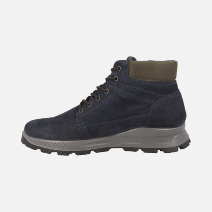 Botas de cordones en nobuck azul marino con membrana Goretex