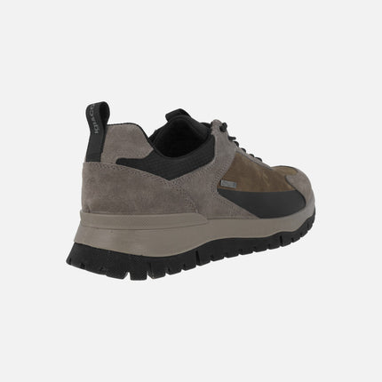 Zapatos deportivos combinados con membrana Gore tex