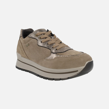 Deportivos multi material con cordones y membrana Gore tex