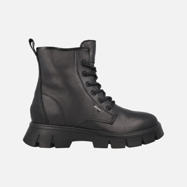 Botines negros de piel con cordones y membrana Gore tex