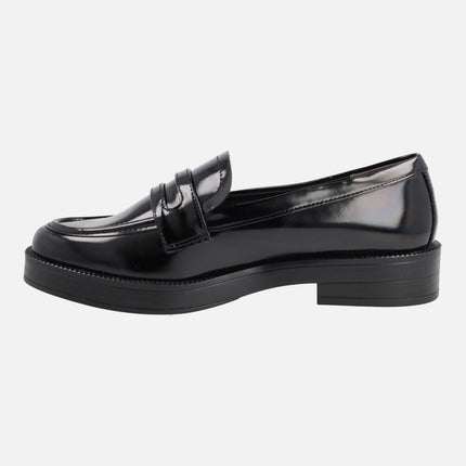 Mocasines negros de florentik con adorno de dos tiras con hebillas