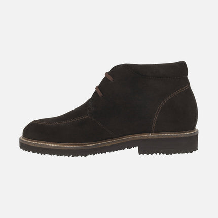 Men's ankle boots in brown suede with lace closure