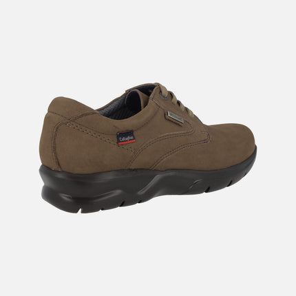 Zapatos marrones de piel nobuck con membrana impermeable