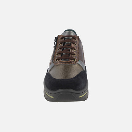 Zapatos deportivos en combinado leopardo con cremallera lateral