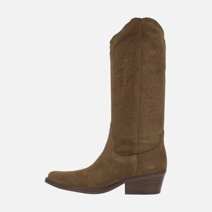 Botas de serraje estilo cowboy con bordados DKT67 Oil capuccino