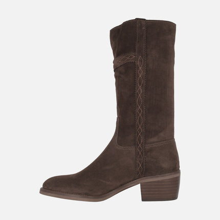 Botas Dakota 476 en piel serraje con tacón bajo