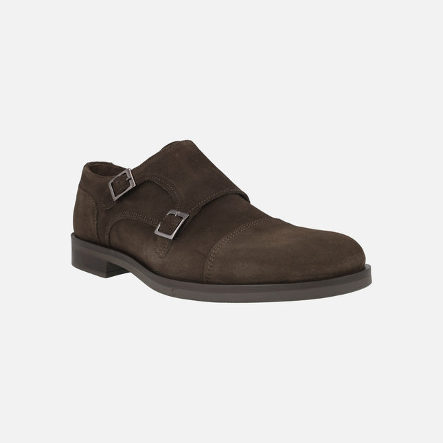 Zapatos con hebillas para hombre en serraje marrón