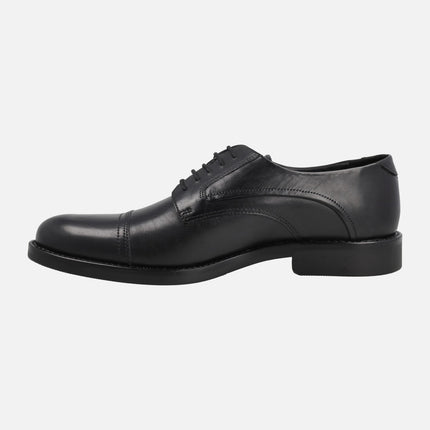 Zapatos de piel para hombre con puntera pespunteada
