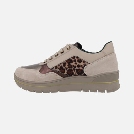Zapatos deportivos en combinado leopardo con cremallera lateral
