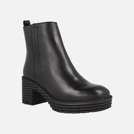 Botines negros de piel Malka con tacón y plataforma