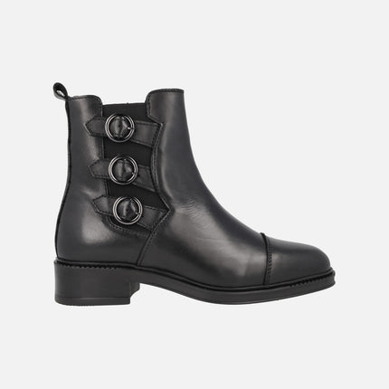 Botines con adorno de tres hebillas Luar