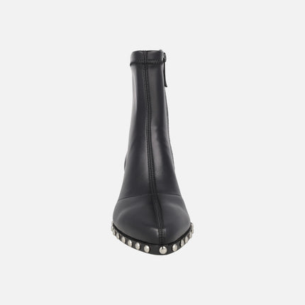 Botines Lil Kansas con caña elástica y tachuelas