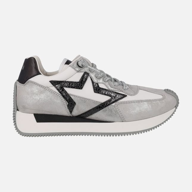 Zapatillas deportivas de piel y tejido en blanco plata y negro