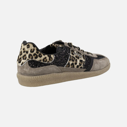 Zapatillas deportivas en combinado de glitter negro y animal print leopardo
