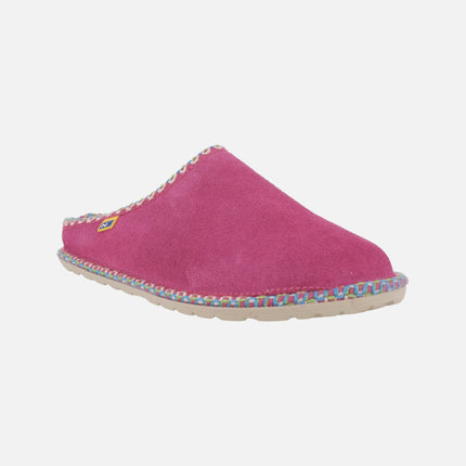 Zapatillas de casa para mujer en piel serraje con pespuntes de colores