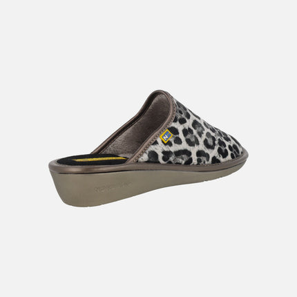 Zapatillas de casa para mujer en animal print leopardo Niger gris