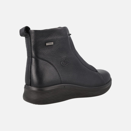 Botines negros de piel con membrana TEX cordones y cremallera