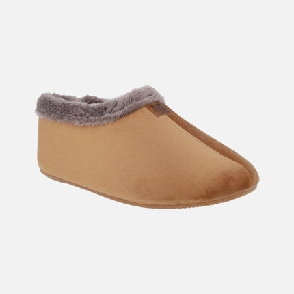 Zapatillas de casa cerradas para mujer en afelpado camel