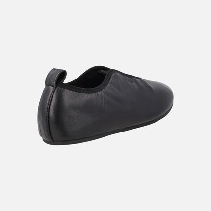 Zapatos negros de piel con cordones elásticos inspiración ballet