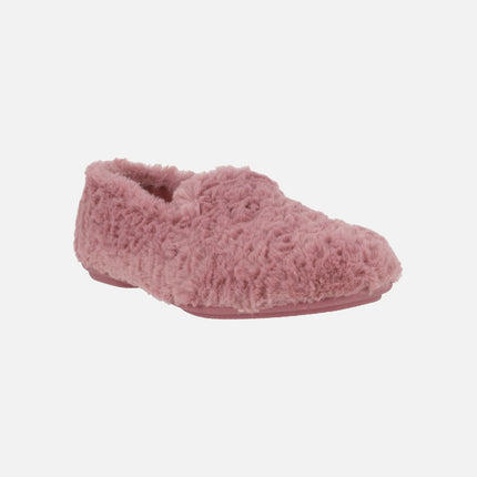 Zapatillas de casa cerradas en pelo rosa para mujer