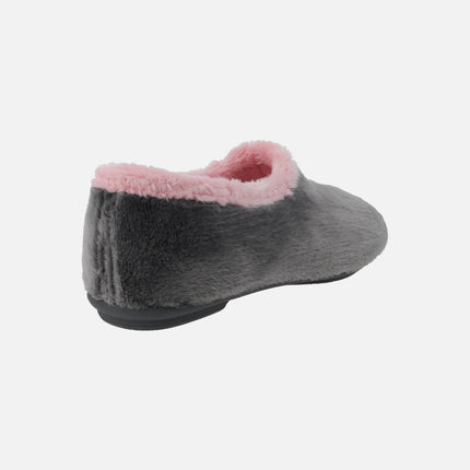 Zapatillas de casa cerradas para mujer en combinado gris y rosa