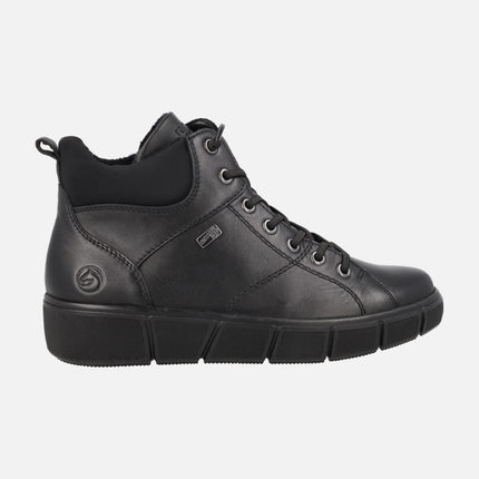 Botines negros de piel con membrana impermeable