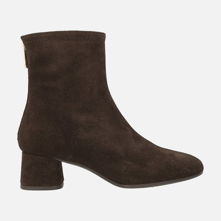 Botines Doha en ante con tacón bajo y cremallera trasera