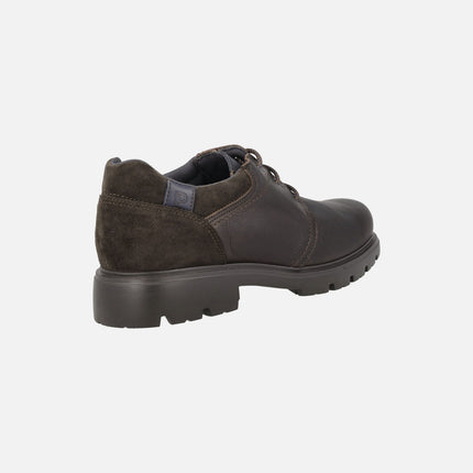 Zapatos marrones en piel y serraje con cordones para hombre