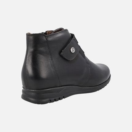 Botines confort en piel negra con velcro y cremallera