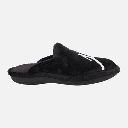Zapatillas de casa para hombre en tejido negro con logo Jordan