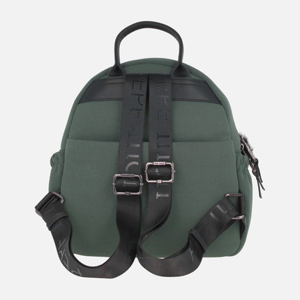 Mochilas acolchadas con adorno de llavero