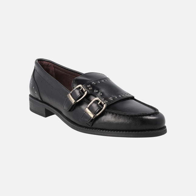 Mocasines de piel para mujer con hebillas y tachuelas