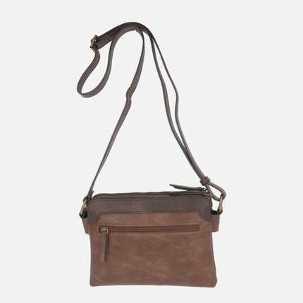 Bolsos bandolera con doble compartimento y tachas Verota