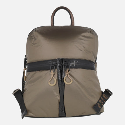 Mochilas en tejido nylon con bolsillos exteriores