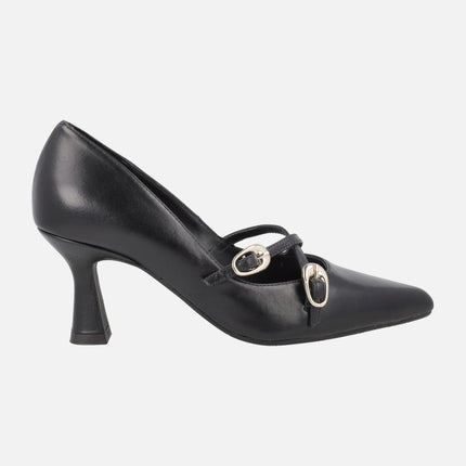 Salones negros de piel Gumer con tiras cruzadas y hebillas